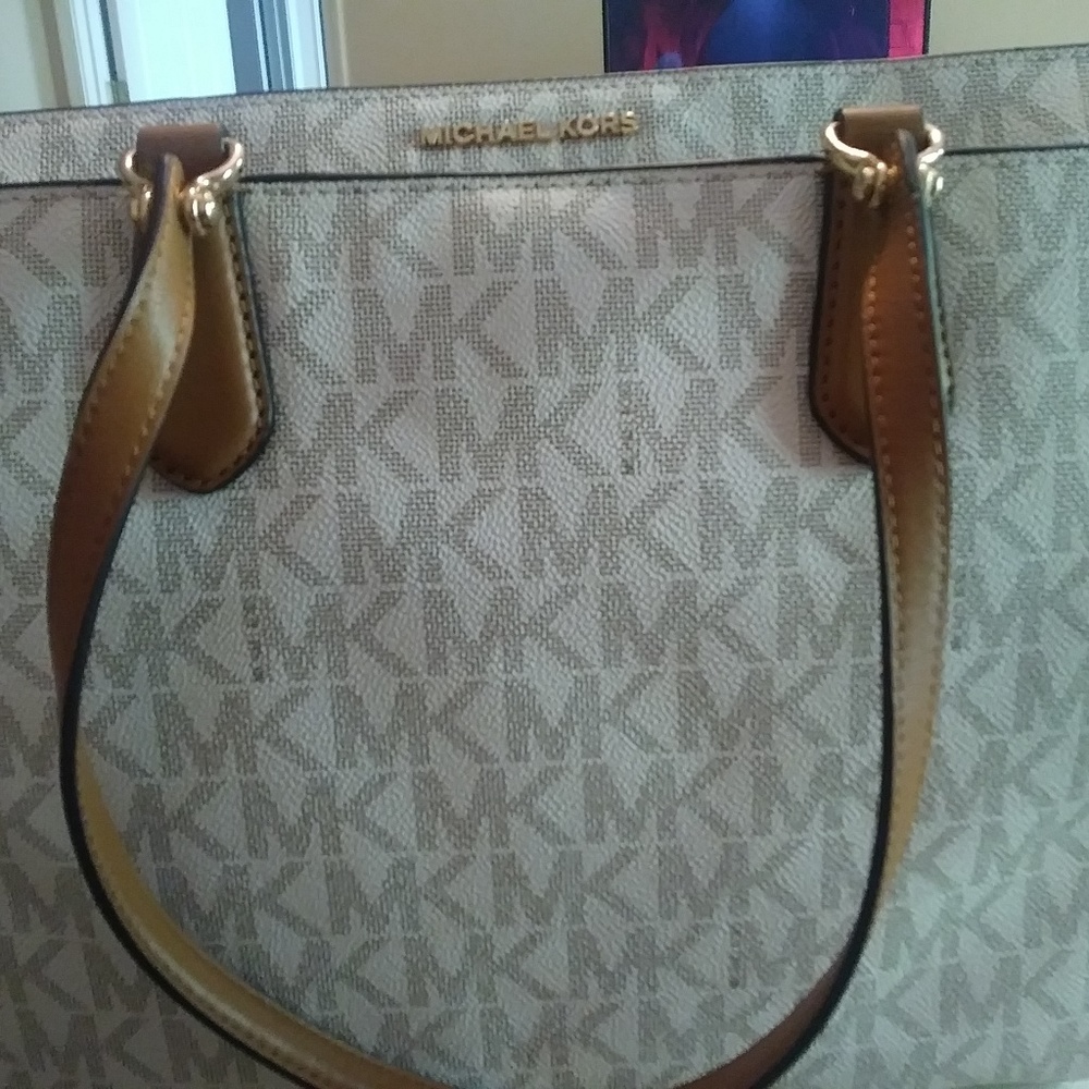 Michael Kors Beige Tote